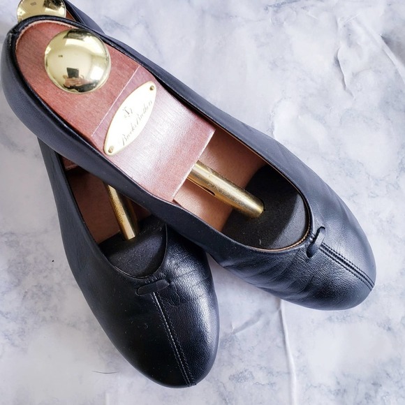 l'intervalle Shoes - L'INTERVALLE  Cisante Black Leather Flats Made in Spain Size 38 US 8